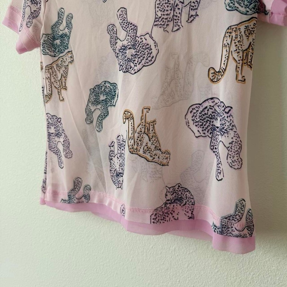 Pink leopard print mesh top - Picture 3 of 4